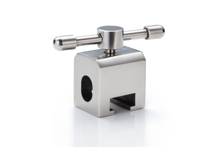 CAT2b-006-EuroRoundClamp